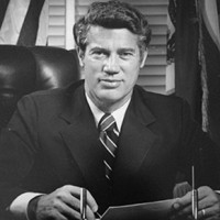 Wendell R Anderson